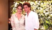 What's Manisha doing with Shah Rukh Khan?