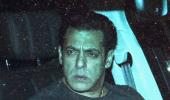 PIX: Salman shows Dabangg 3 to his family