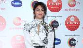 PIX: Sriti Jha dazzles at Zee Rishtey awards