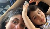 This is what Kareena's day with Taimur is like!