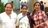 Asha Bhosle, Anup Jalota collaborate with 209 singers