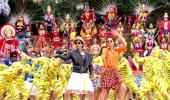 Bollywood background dancers look for help to survive