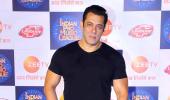 Salman walks the red carpet