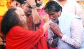 Amitabh Bachchan Says Goodbye