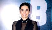 When Taapsee Thrilled Her Filmi Friends!