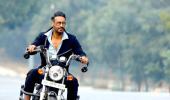 Ajay Devgn to do Kaithi remake