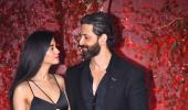 Hrithik-Saba Make Relationship OFFICIAL