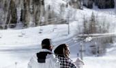 Priyanka-Nick Get Romantic In The Snow