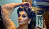 Urvashi Has 'Nothing To Wear'!