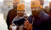 Sanjay Dutt, Yami At Golden Temple