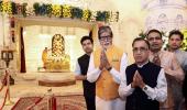 Amitabh Visits The Ram Temple...Again