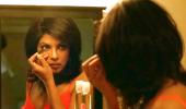 Know Your Filmi Mirrors? Take This Quiz!