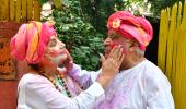 Farhan-Shibani-Anusha Play Holi