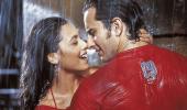 Saif's Awkward Kiss With Rani...