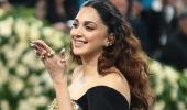 Pregnant Kiara Makes MET Gala Debut