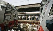 Suburban trains collide in Mumbai, 6 injured