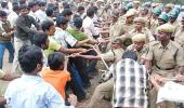 Anti-Telangana protests, fasts continue in AP