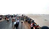 Flood batters AP, Karnataka; 194 dead