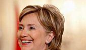 Hillary in Pakistan to clear misunderstandings