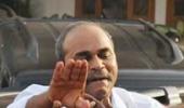 Andhra leaders shocked by YSR's death 