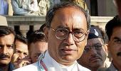 Digvijay repeats Karkare charge, gets slammed