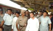 Image: Rahul defies Sena, takes Mumbai local train