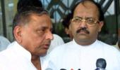 Mulayam accepts Amar Singh's resignation