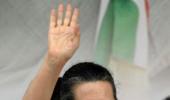 Sonia speaks on Kashmir, Ayodhya; mum on Adarsh