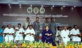 Jayalalitha holds mega rally in DMK bastion