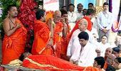 Piety marks Sathya Sai Baba's last rites