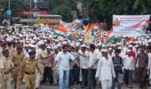 Mumbai's dabbawalas join Anna's protest