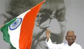 Hazare awaits govt's response, refuses IV drip