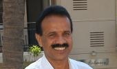 Sadananda Gowda appears before Lokayukta court