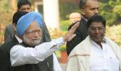 Bruised government promises Lokpal in Budget session