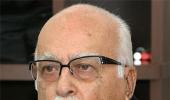 Advani to Dr Singh: Tell Sonia she isn't PM