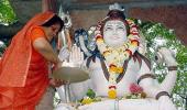 Devotees seek Lord Shiva's blessings on his day