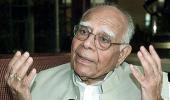 Ram Jethmalani demands Gadkari's immediate resignation