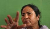 Six Trinamool ministers resign from Manmohan govt