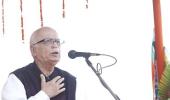 The way UPA govt is running, elections could happen soon: Advani