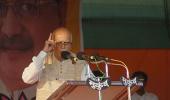 Vote for change, vote for Modi: Advani