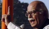 Even I should be jailed for cash-for-vote: Advani