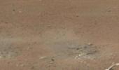 MUST SEE: Curiosity sends first set of colour images