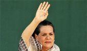 UPA govt sanctioned more funds to Guj than NDA: Sonia