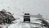 Snow-hit Kashmir Valley remains cut-off