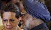 Whole party is behind Manmohan Singh, says Sonia