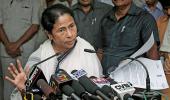 Will vote for Pranab for President, but with pain: Mamata