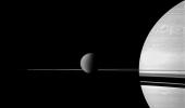 IN PHOTOS: Saturn's rings get an AMAZING bead!