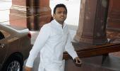 With rifts settled, Akhilesh stakes claim to form new govt