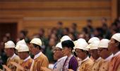 PHOTOS: Suu Kyi sworn in to Myanmar parliament