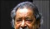 Lit fest: Playwright Karnad slams 'anti-Muslim' Naipaul